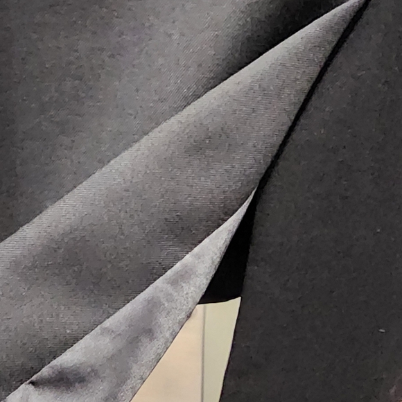 Black Jacket With Matching Red Bow Tie - Picture 11 of 14